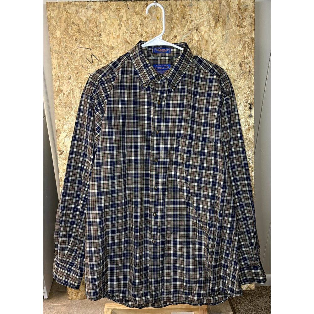 Men's Large vintage checkered button-down Pendleton shirt